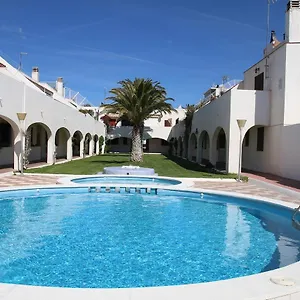 https://casas-blancas-28.catalonia-hotels.com